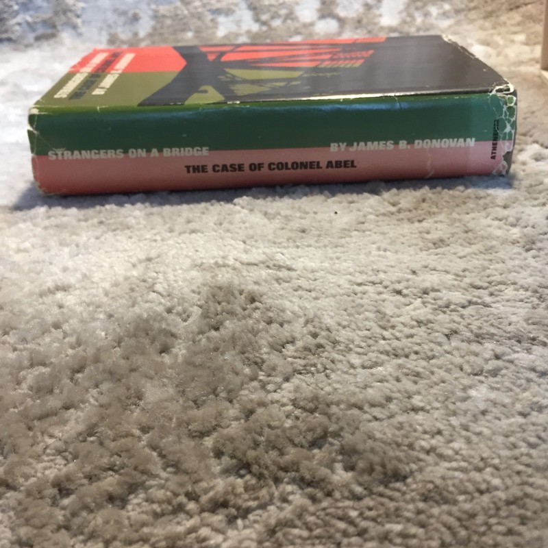 Strangers On A Bridge James B. Donovan 1964 Atheneum Cold War Espionage Book gallery