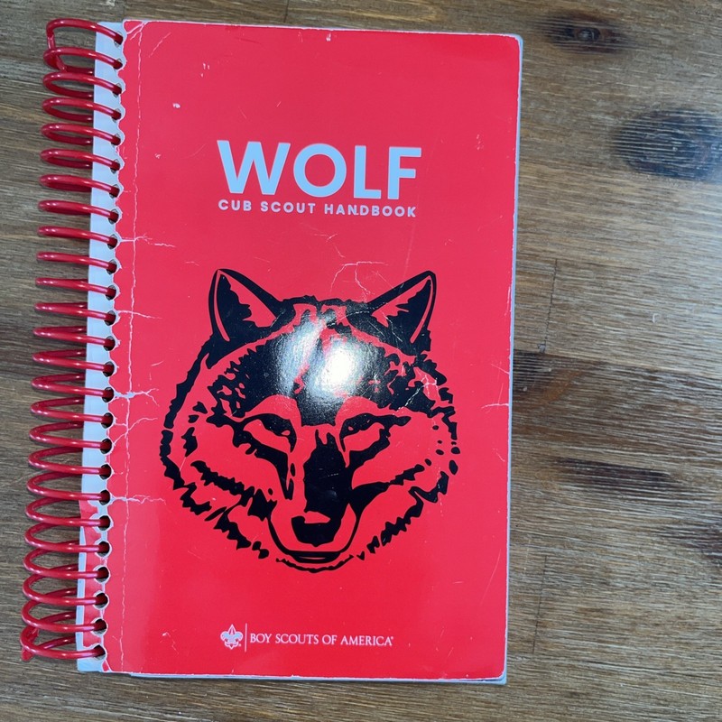 Wolf Cub Scout Handbook – GOOD