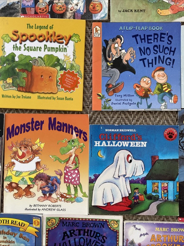 Lot of 35 Vintage Spooky Children's Books Halloween Ghosts Witches Monsters gallery