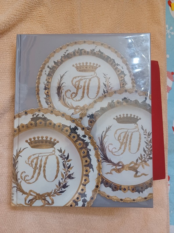 Masterpieces of Russian porcelain of the XVIII century collection of Popov