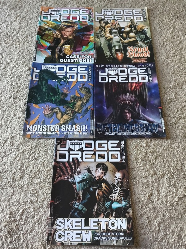 5 X 2000ad Megazine Graphic Novels Judge Dredd Very Good Condition #445-450