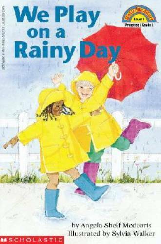 We Play on a Rainy Day (Hello Reader!, Level 1) – Paperback – GOOD