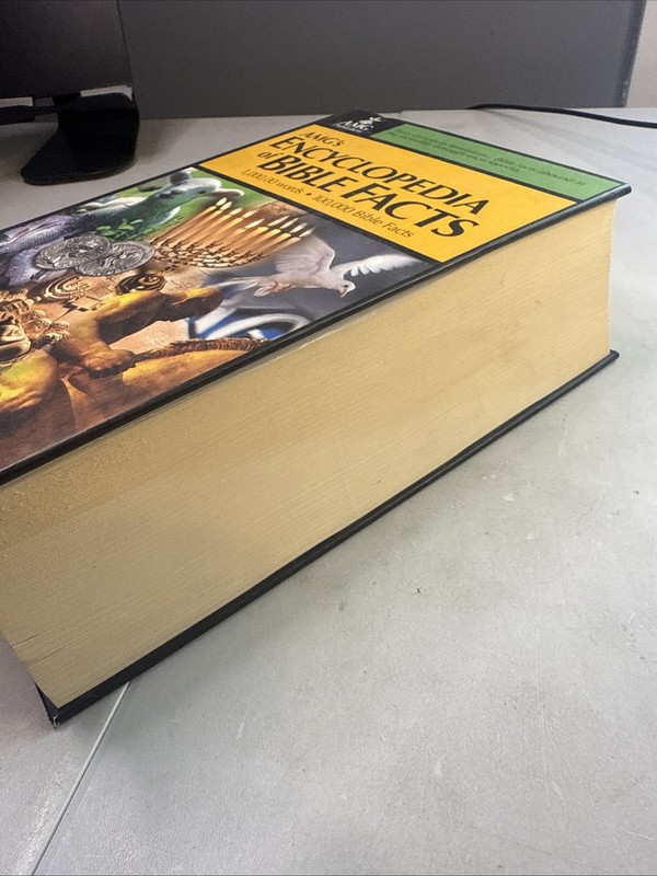 AMG's Encyclopedia of Bible Facts by Mark Water (2004, Hardcover) gallery