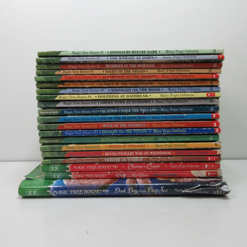 Lot of 20 Magic Tree House Hardcover & Paperback Books By Mary Pope Osborne