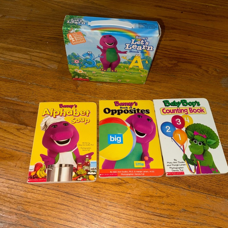 Vintage BARNEY the Dinosaur Let’s Learn Book Set Of Three 1998