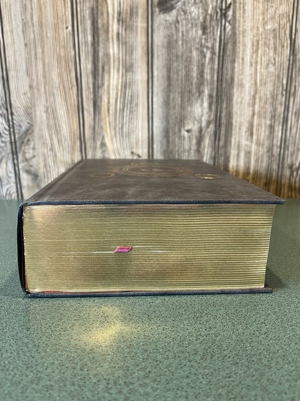 The Lord of the Rings J.R.R. Tolkien 50th Anniversary Deluxe Hardcover Edition gallery