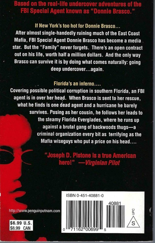 Donnie Brasco Deep Cover - Mass Market Paperback - Joseph D. Pistone. Thriller gallery