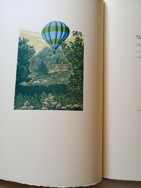 WHTTINGTON ASPECTS OF A COTSWOLD VILLAGE Miriam Macgregor 1991. Special edition
