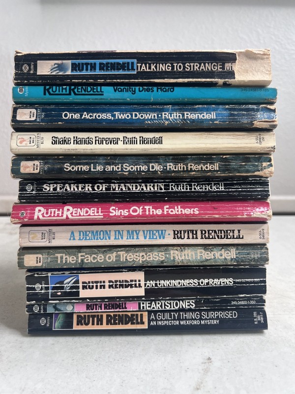 Ruth Rendell Lot of 12 Vintage Paperback Books Suspense Mystery Murder Used gallery