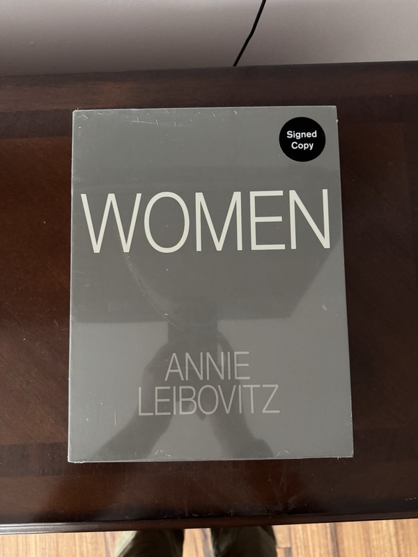 Annie Leibovitz Women 2025 Slipcased SIGNED COPY Hardcover Book Set New Sealed