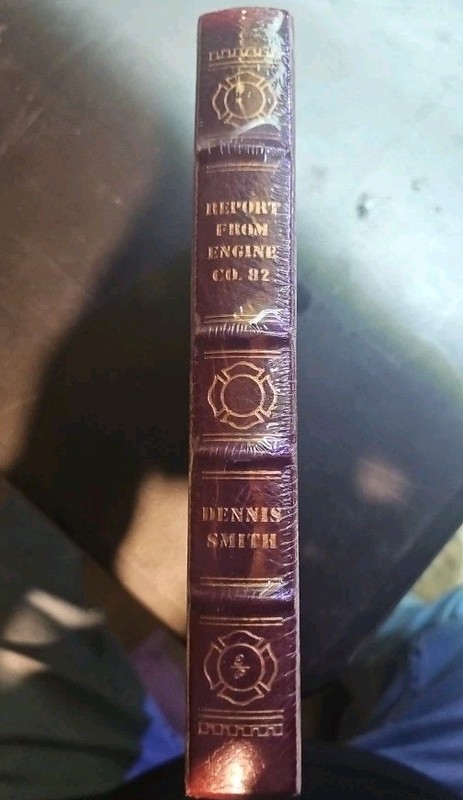 EASTON PRESS Report From Ground Zero By Dennis Smith 2002 Leather New in plastic gallery