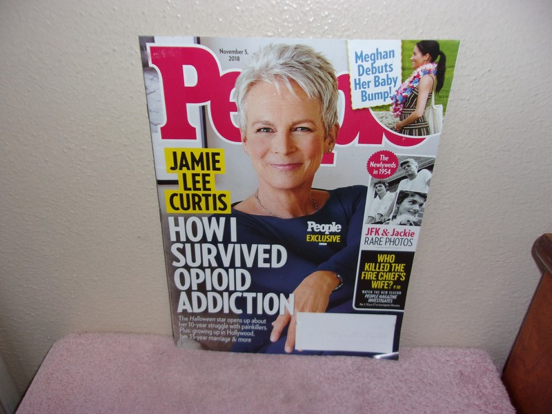 PEOPLE MAGAZINE ….JANIE LEE CURTIS…….HOW I SURVIVED……NOVEMBER 5, 2018