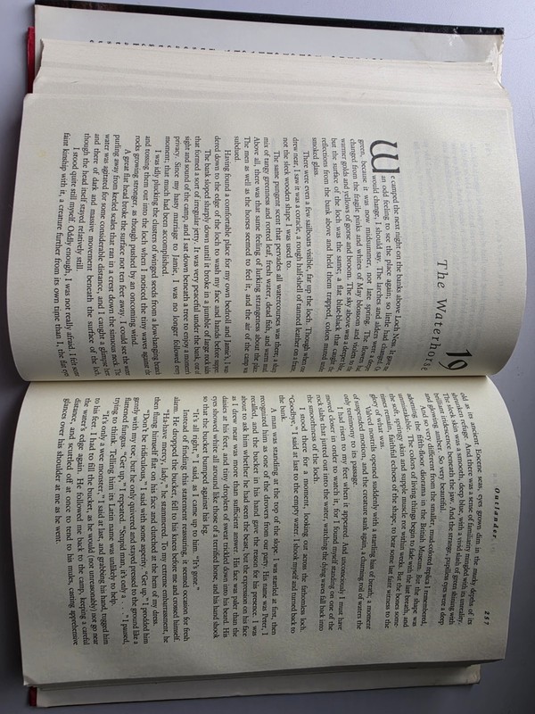 Outlander (Outlander Series) by Diana Gabaldon Hardcover 1991 Dust Jacket gallery