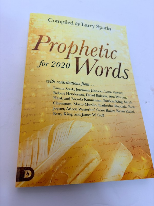 Prophetic Words for 2020 – Paperback By Sparks, Larry – VERY GOOD