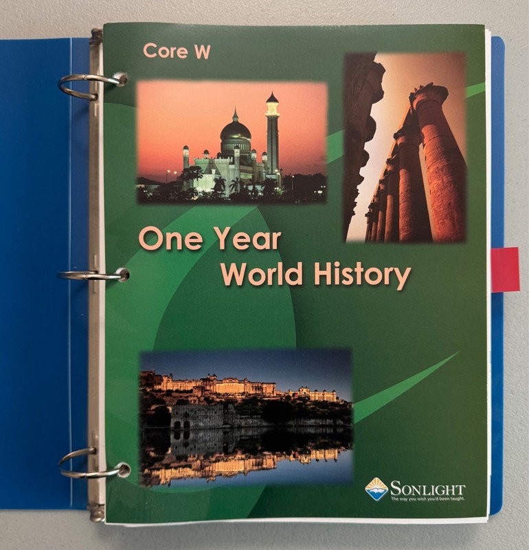 Sonlight One Year World History Core W – Instructor’s Guide & Notes in binder