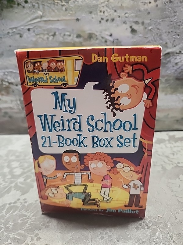 My Weird School 21-Book Box Set by Dan Gutman Daze Weirder Weirdest Ages 7-10