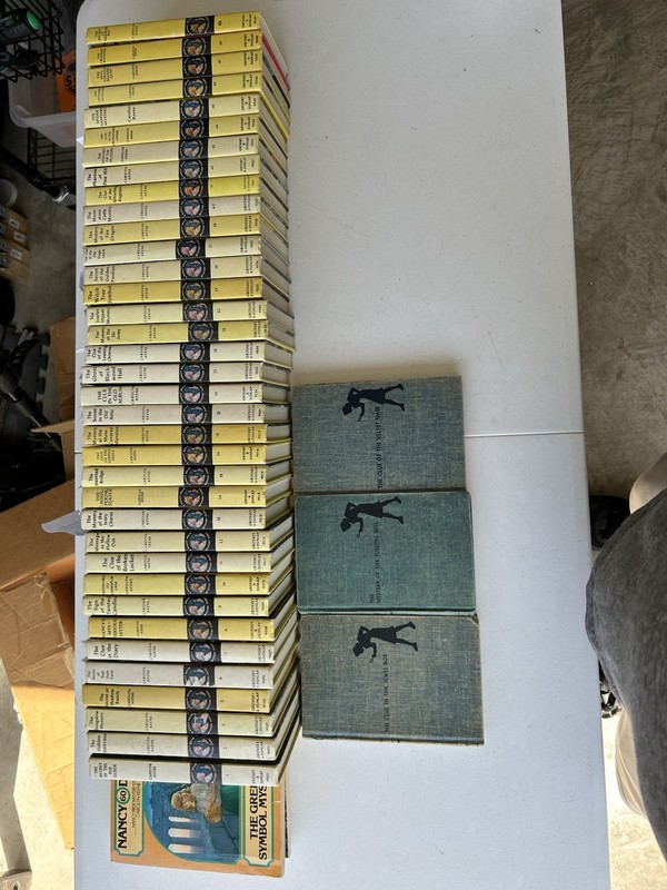 Lot of 39 Vintage Nancy Drew Mystery Stories Books By Carolyn Keene Hard Cover