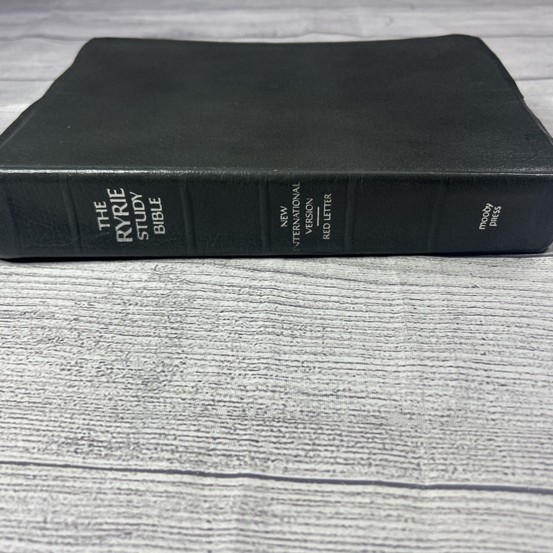 Ryrie Study Bible NIV Red Letter Indexed Moody Press 1986 Gray Hardcover gallery