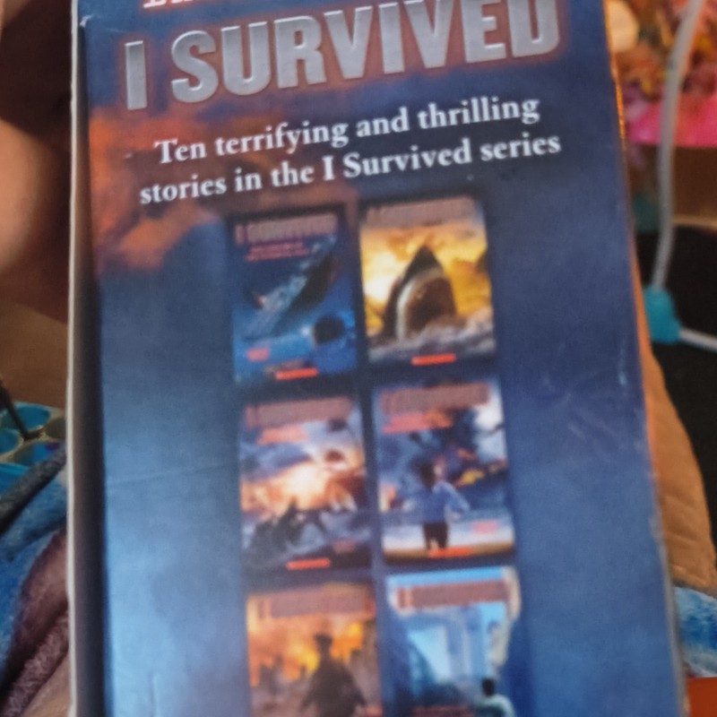 Lauren Tarshis I Survived Ser. Box Set 10 Books Scholastic Ages 9-12 English gallery