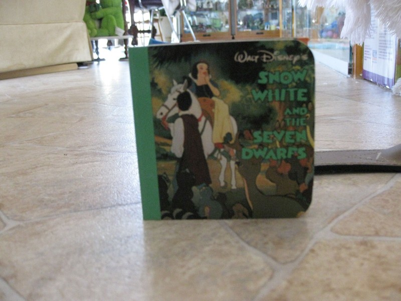 Disney Classics~ Sturdy~MINI BOARD-BOOKS ~ Lot of 6 ~ by Derrydale Books ~1989 gallery
