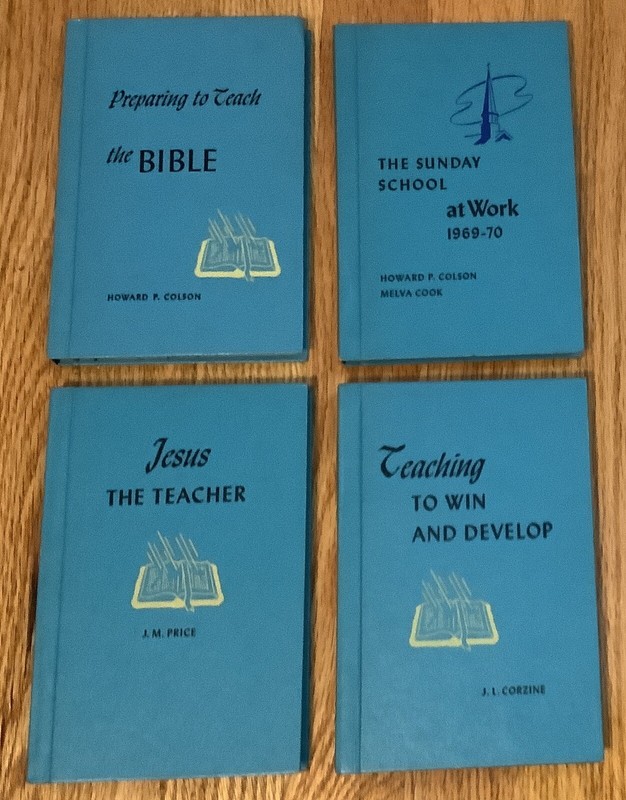 Vintage Books Church Study Course for Teaching & Training Set of 4 Bright Blue