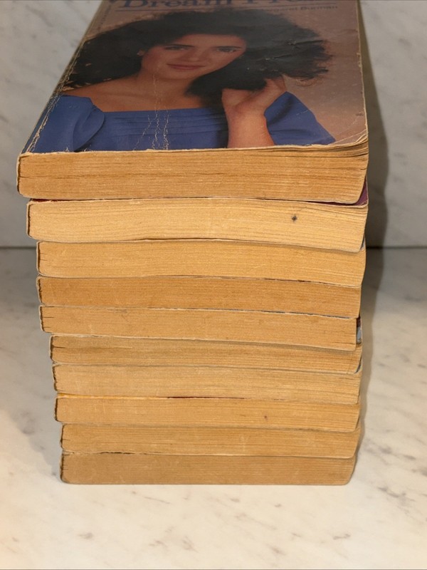 1980’s Sweet Dreams Vintage Paperback Books Young Teens Reading 10 In Lot gallery