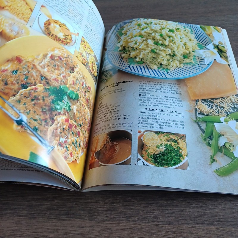 Family Circle Step-By-Step Sauces, Dips & Salsas Cookbook – Illustrated Recipes gallery