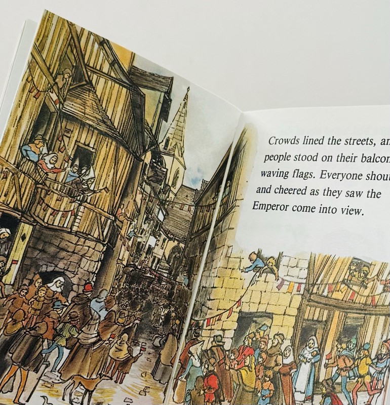 Vintage Rare NOS (7) Ladybird Well-Loved Tales Emperor’s New Clothes Mini Books gallery