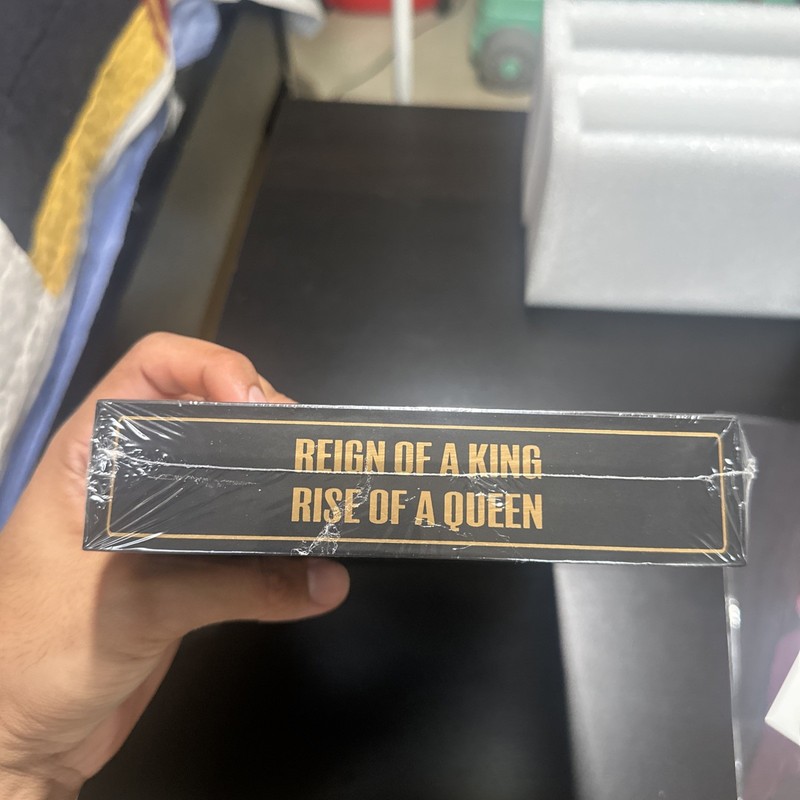 Books For Days Crate Rina Kent Kingdom Duet Reign of a King Rise of a Queen gallery