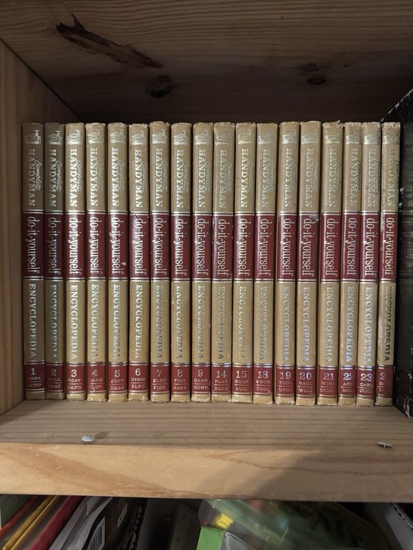 Science & Mechanics Complete Handyman Encyclopedia Do-It-Yourself Hardcover gallery