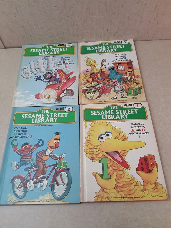 1978 The Sesame Street Library 12 Books gallery