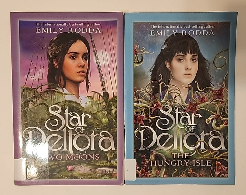 Lot of 22 AR Accelerated Readers Level 6.0-6.9 5th 6th Grade Mixed Middle School gallery