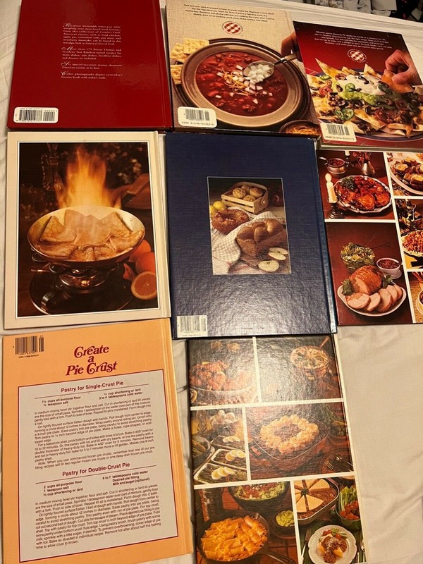 Better Homes and Gardens Cookbooks, Lot of 8 gallery