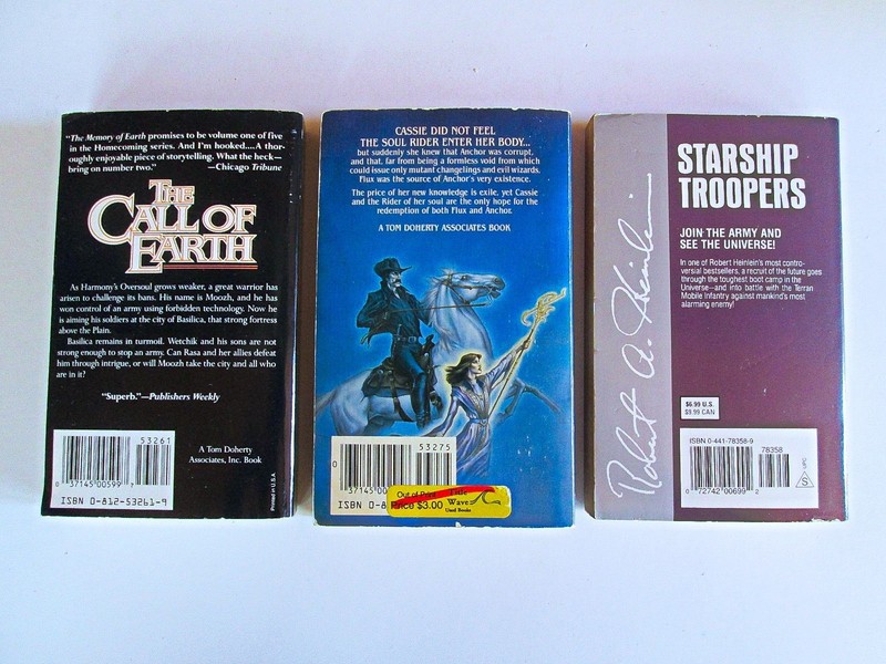 Lot of 13 Science Fiction Paperback Novels, Heinlein Pohl Card Chalker and Other gallery