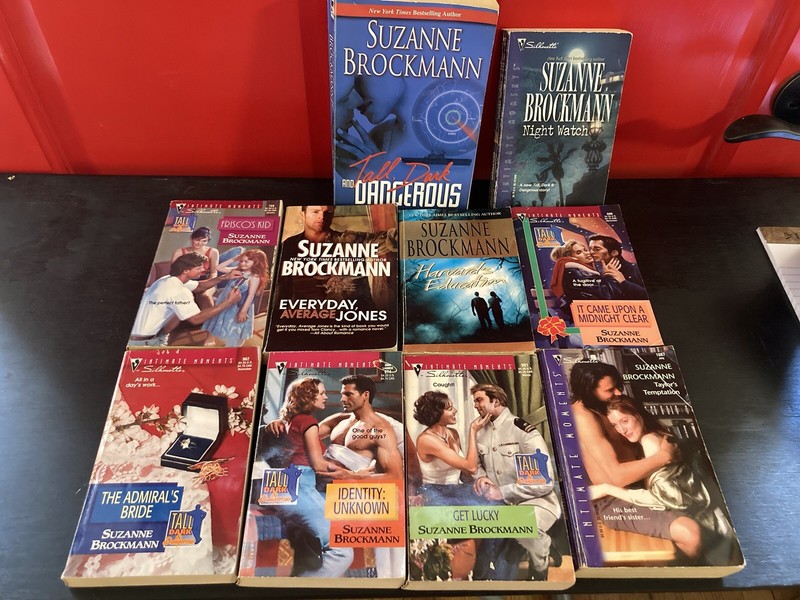 Suzanne Brockmann Lot of 10 Books Tall, Dark & Dangerous 1-11 of Series