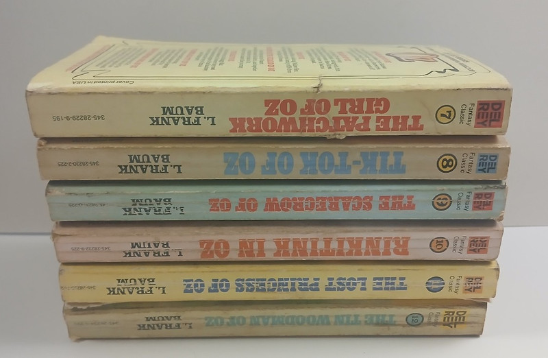 Set of 12 (1-12) Wizard of Oz Del Rey - Vintage Paperback gallery