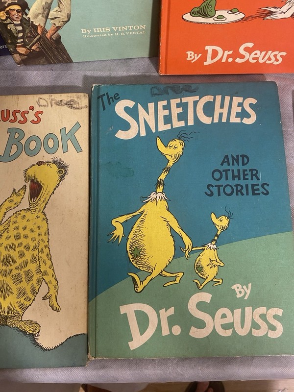 Lot of 8 Vintage Dr Seuss Books 50s-60s Varied Titles Two Large Versions READ gallery