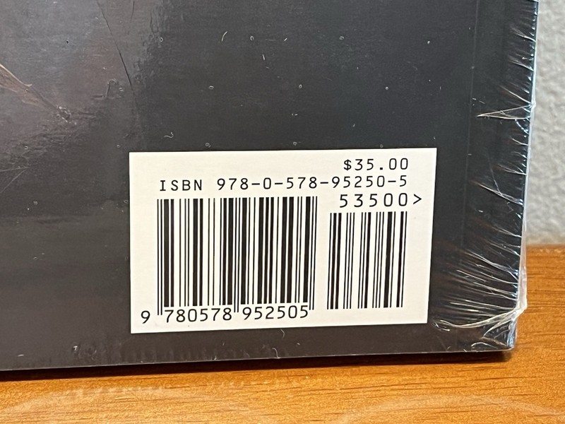 New / Sealed Amazon Games New World Aeternum Art Book Developer Exclusive gallery