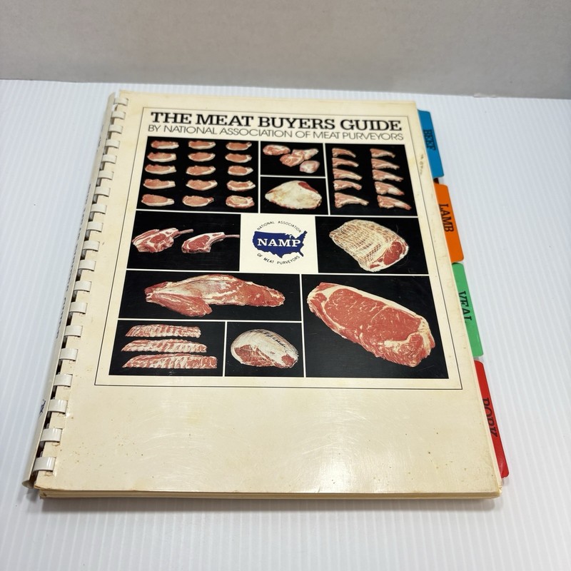 The Meat Buyers Guide by National Association Of Meat Purveyors, 1988, Butcher