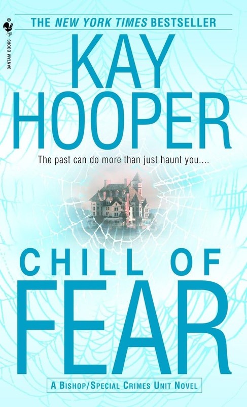 Chill of Fear – mass market paperback Hooper, Kay