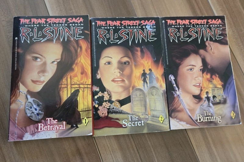 Set 3 RL Stine Fear Street Saga book the betrayal secret burning trilogy 90s
