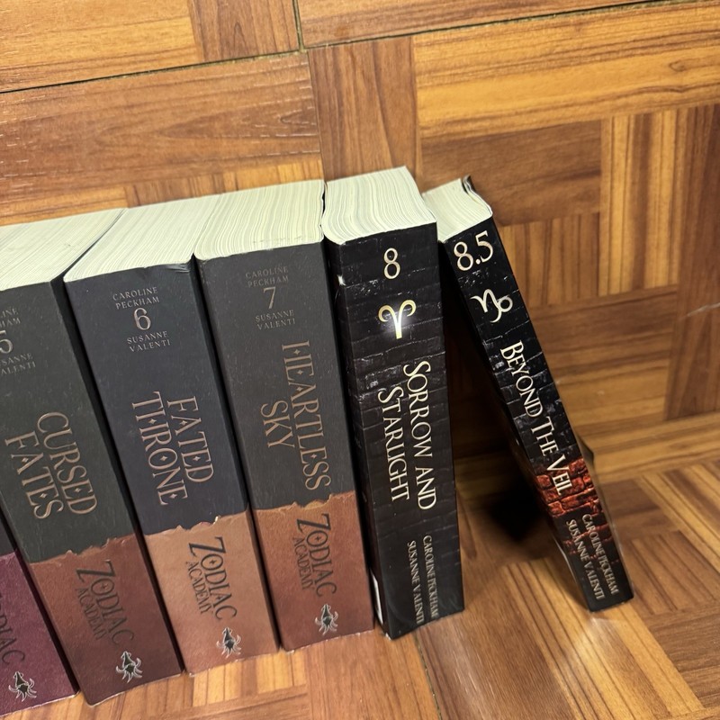 Set Of 10 Zodiac Academy Books 0.5-8.5 gallery