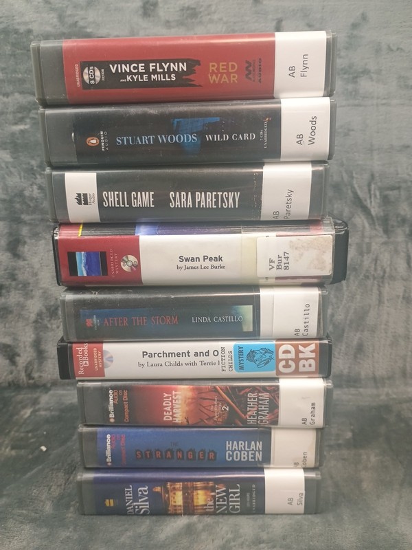 Lot of 9 Crime Thriller Mystery Suspense CD Audiobooks Mixed Ex Library