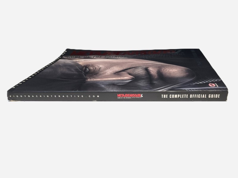 Metal Gear Solid 4 Complete Official Guide • Piggyback • PS3 Strategy Book gallery
