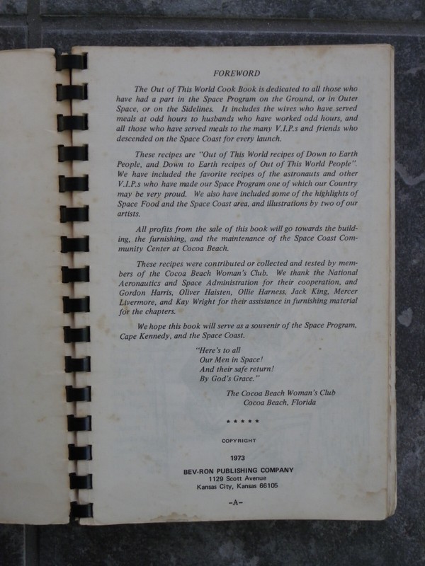 Vtg 1973 "Out of This World" Cookbook-Cocoa Beach FL Woman's Club-Astronauts gallery