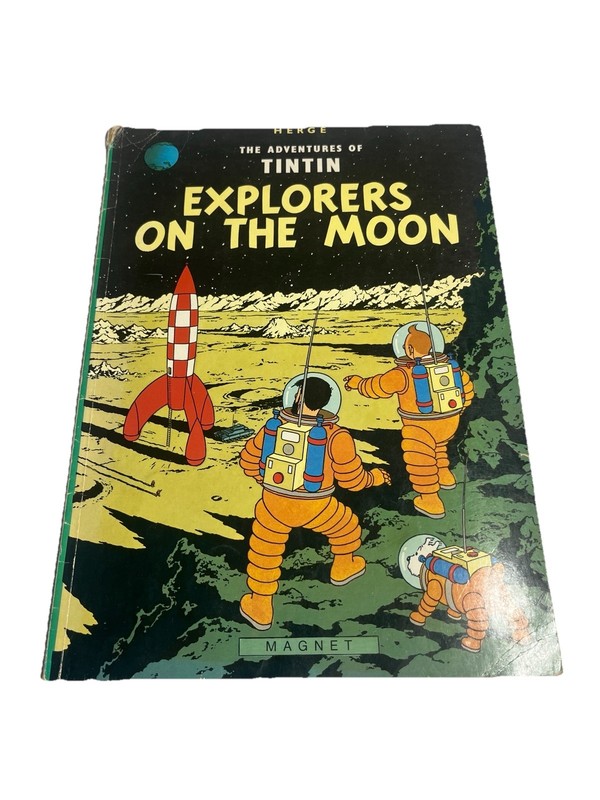 HERGE ADVENTURES OF TINTIN Book Explorers on the Moon Magnet 1982 Edition