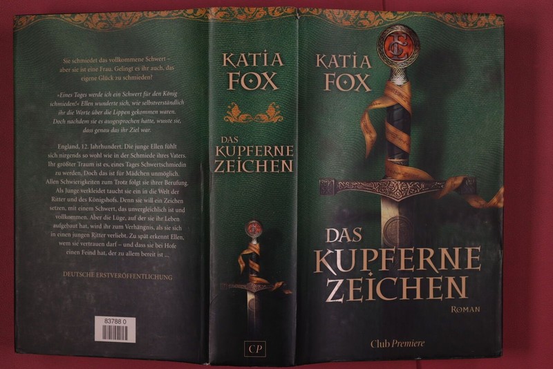 311951 Katia Fox DAS KUPFERNE ZEICHEN Club Premiere HC