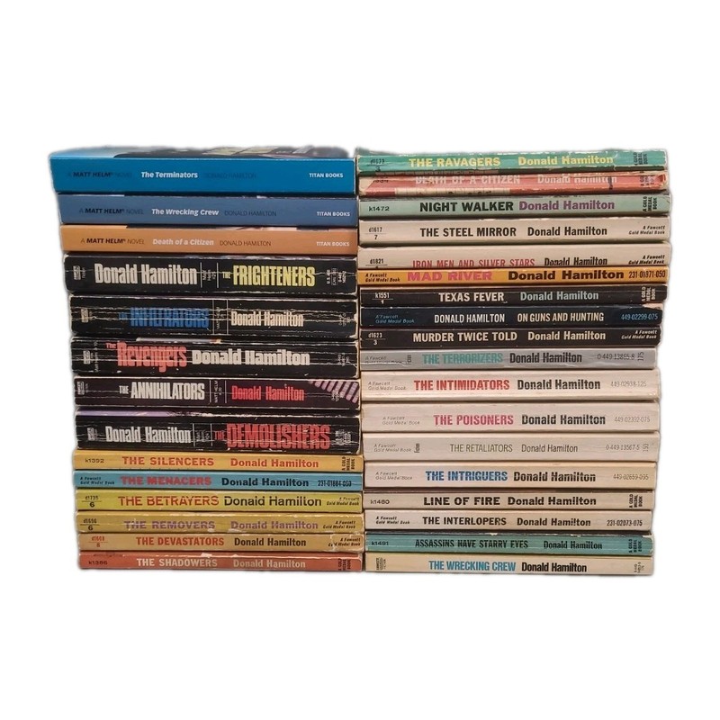 Donald Hamilton Lot 32 Books Matt Helm Fawcett Gold Medal Vintage Paperbacks
