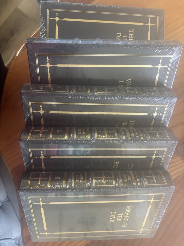 Anne Rice The Vampire Chronicles Hardcover 5-Book Set Horror Fiction Novels gallery