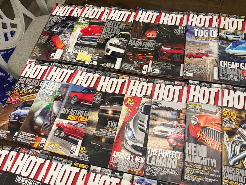 Hot Rod Magazine Lot of 41 - 2015, 2016, 2017, 2018 gallery